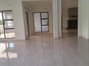 6 Bedroom House to Rent in Quinnington