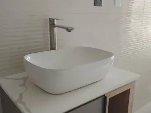 5 Bedroom House to Rent in Borrowdale