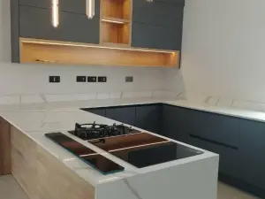 5 Bedroom House to Rent in Borrowdale