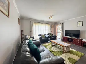 Flat/Apartment to Rent in Avenues