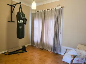 3 Bedroom House to Rent in Highlands