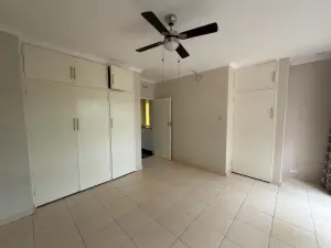 Flat/Apartment to Rent in Avondale