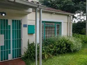 2 Bedroom Cottage/Garden Flat to Rent in Borrowdale