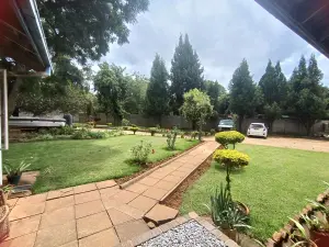 3 Bedroom House to Rent in The Grange