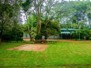 Office to Rent in Borrowdale