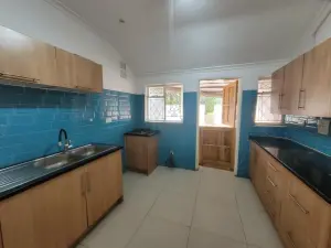 3 Bedroom House to Rent in Chisipite