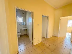 4 Bedroom House to Rent in Greendale