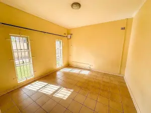 4 Bedroom House to Rent in Greendale