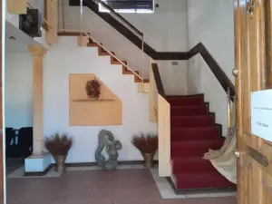 Other Commercial to Rent in Avondale