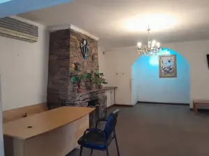 Other Commercial to Rent in Avondale