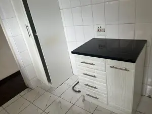 Flat/Apartment to Rent in Avenues