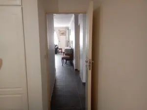 2 Bedroom House to Rent in Avenues