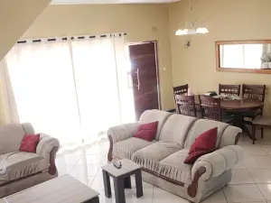 Townhouse/Cluster to Rent in Mount Pleasant