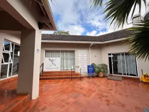 Office to Rent in Highlands