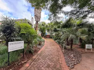 Office to Rent in Highlands