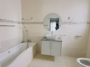 Townhouse/Cluster to Rent in Greendale North