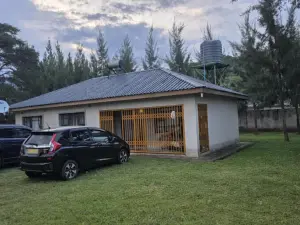 3 Bedroom Cottage/Garden Flat to Rent in Gletwin Park