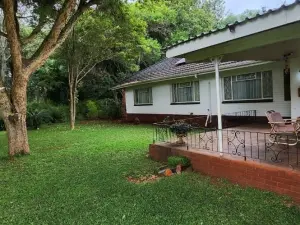 4 Bedroom House to Rent in Greendale North