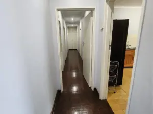 4 Bedroom House to Rent in Greendale North