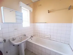 3 Bedroom House to Rent in Avondale West