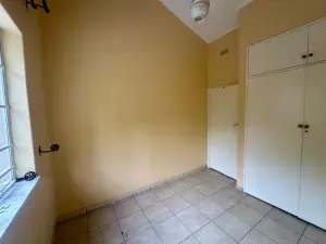 Townhouse/Cluster to Rent in Glen Lorne