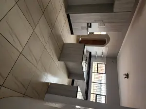 6 Bedroom House to Rent in Mount Pleasant Heights