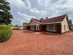 4 Bedroom House to Rent in Westgate