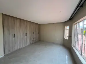 4 Bedroom House to Rent in Westgate