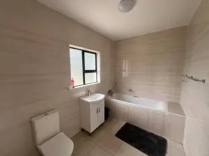 1 Bedroom House to Rent in Braeside