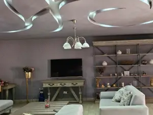 5 Bedroom House to Rent in Mount Pleasant Heights