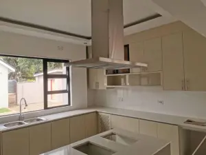 Townhouse/Cluster to Rent in Borrowdale West