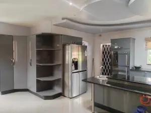 5 Bedroom House to Rent in Mount Pleasant Heights