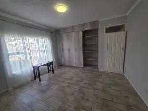 Townhouse/Cluster to Rent in Highlands