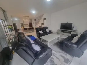 Townhouse/Cluster to Rent in Avondale