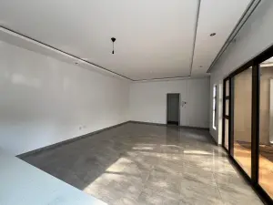 Townhouse/Cluster to Rent in Emerald Hill