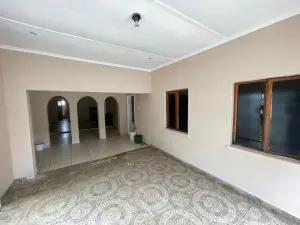 Other Commercial to Rent in Newlands
