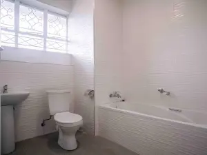 Flat/Apartment to Rent in Avenues