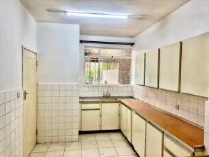 Flat/Apartment to Rent in Avondale
