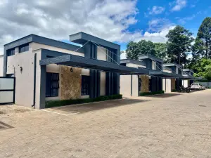 Townhouse/Cluster to Rent in Mount Pleasant