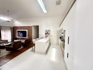 Townhouse/Cluster to Rent in Mount Pleasant