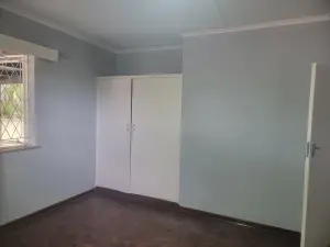 3 Bedroom House to Rent in Queensdale