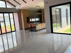 Flat/Apartment to Rent in Sandton Park