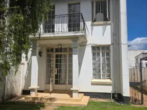 Flat/Apartment to Rent in Avenues