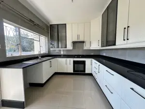 Townhouse/Cluster to Rent in Greendale