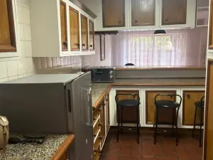 Townhouse/Cluster to Rent in Newlands