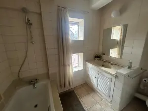 Townhouse/Cluster to Rent in Newlands