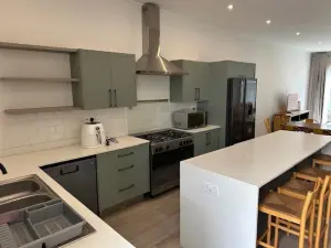 Townhouse/Cluster to Rent in Newlands