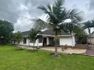 4 Bedroom House to Rent in Avondale