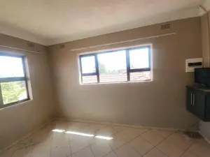 5 Bedroom House to Rent in Westgate