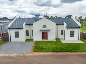 Townhouse/Cluster for Sale